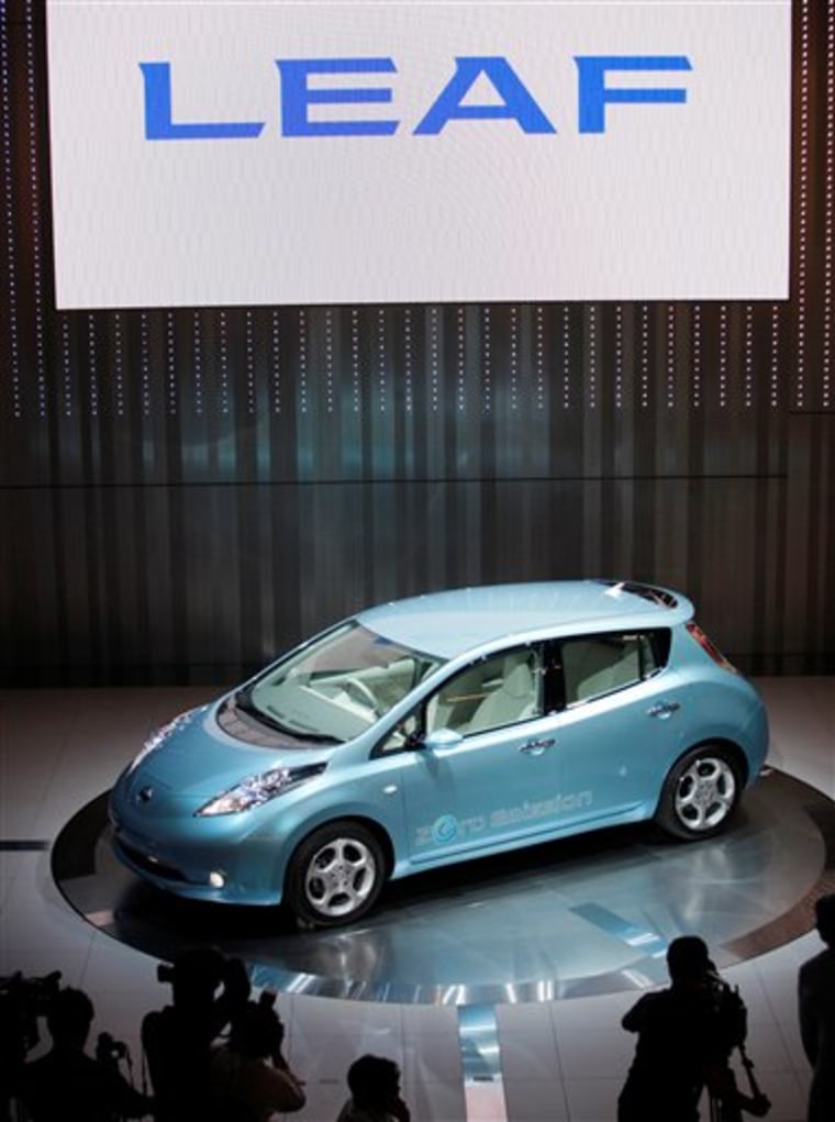 When Nissan Motor Corp.'s Leaf, expected to go on sale later this year, speeds up to 20 mph, it automatically will use a soft whirring sound that changes pitch as the car accelerates.